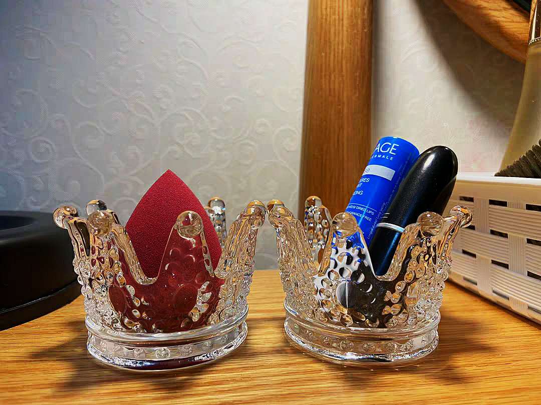 皇冠烛台 美妆蛋饰品口红收纳架产品图