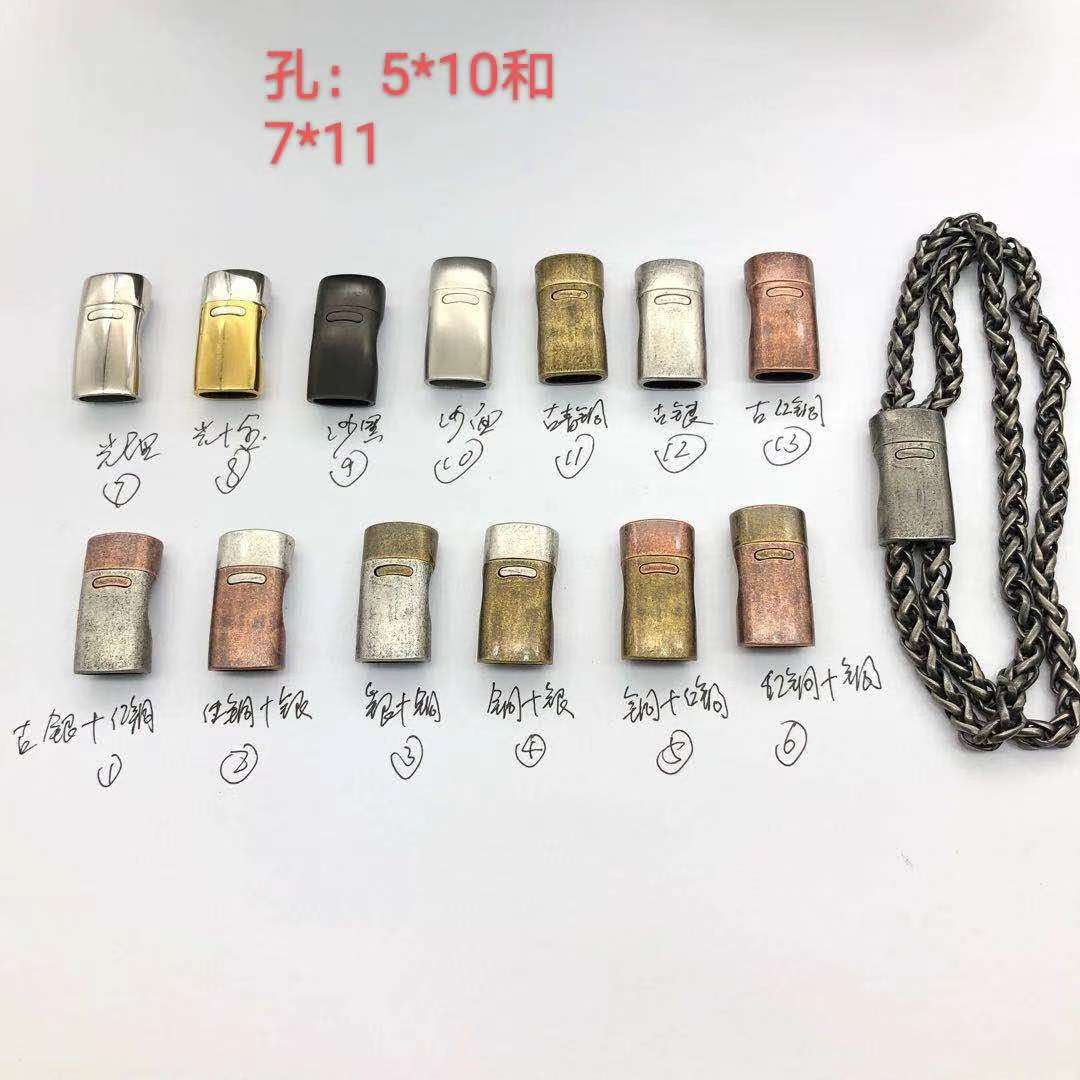 Exquisite simple accessories series stainless steel magnet buckle casting buckle Leather rope buckle bracelet buckle Application Scenario