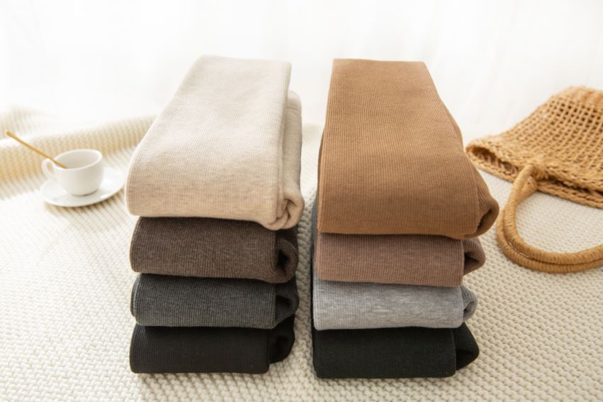 350-gram shaped cashmere pants undefined
