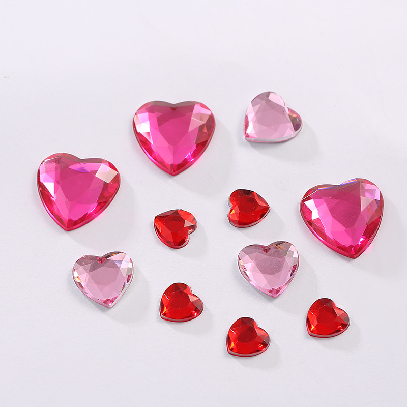 Taiwan acrylic diamond heart-shaped flat-bottomed flat cut premium diamond factory direct sales Application Scenario