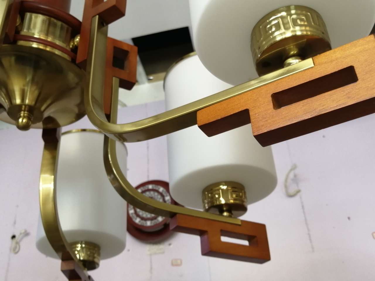 Selected best-selling new Chinese-style retro glass chandeliers from the national trend Application Scenario