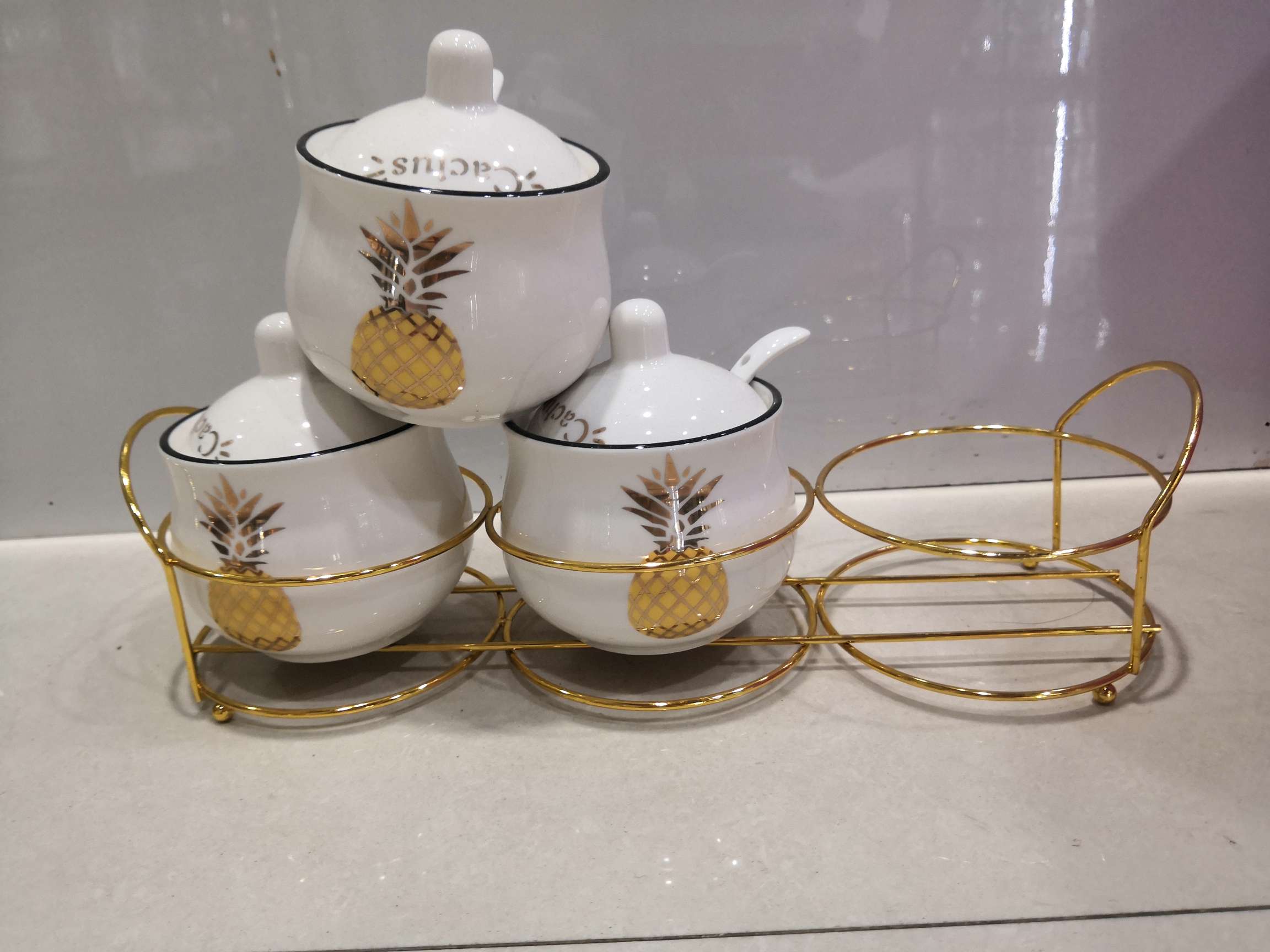 Dingmei Ceramic Gold Sticker Frame Set Three-seasoning Jar, new season model, factory direct sale, in stock direct sale details Picture