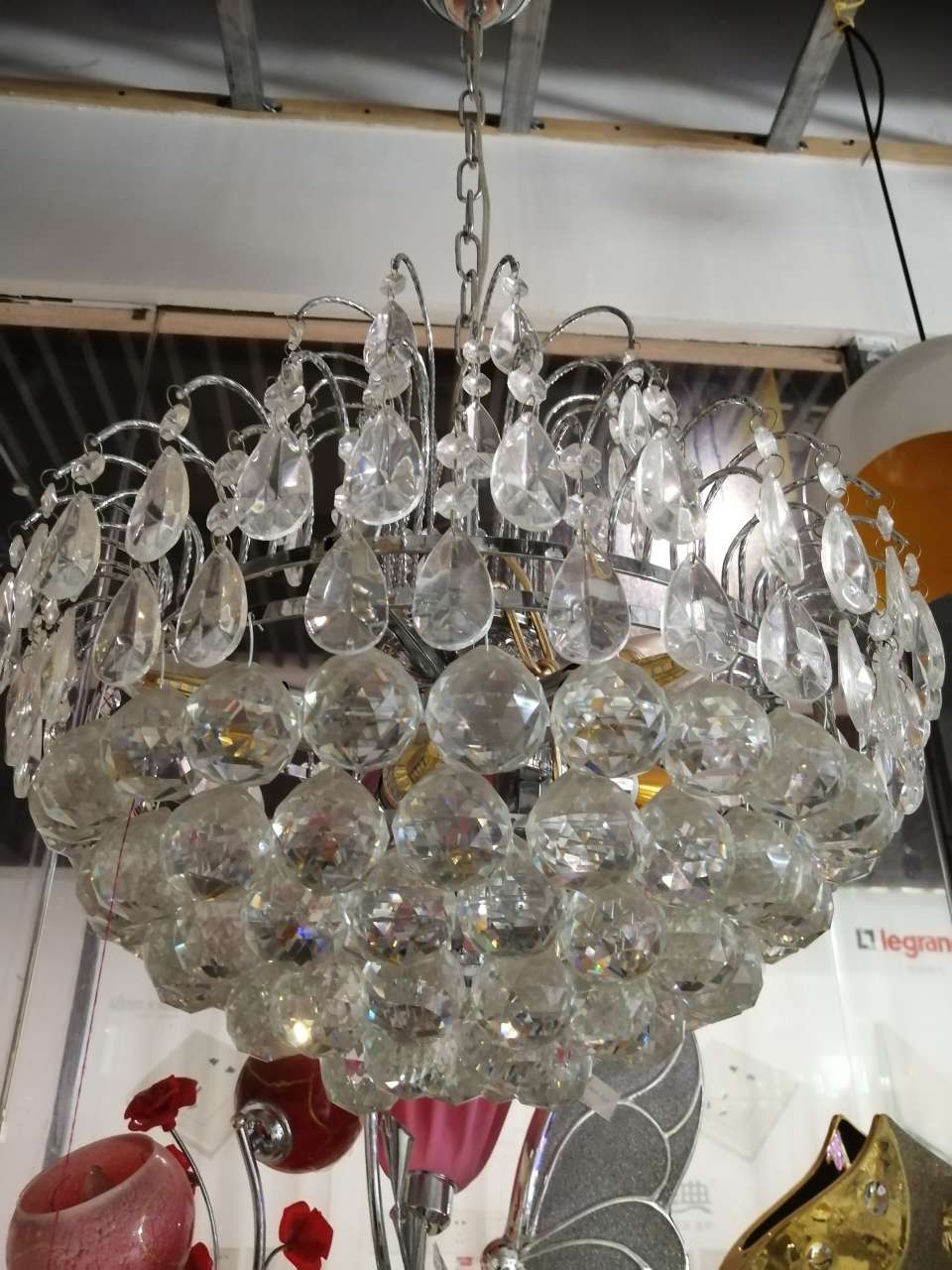 小款精选水晶球倒三角式精致吊灯38310