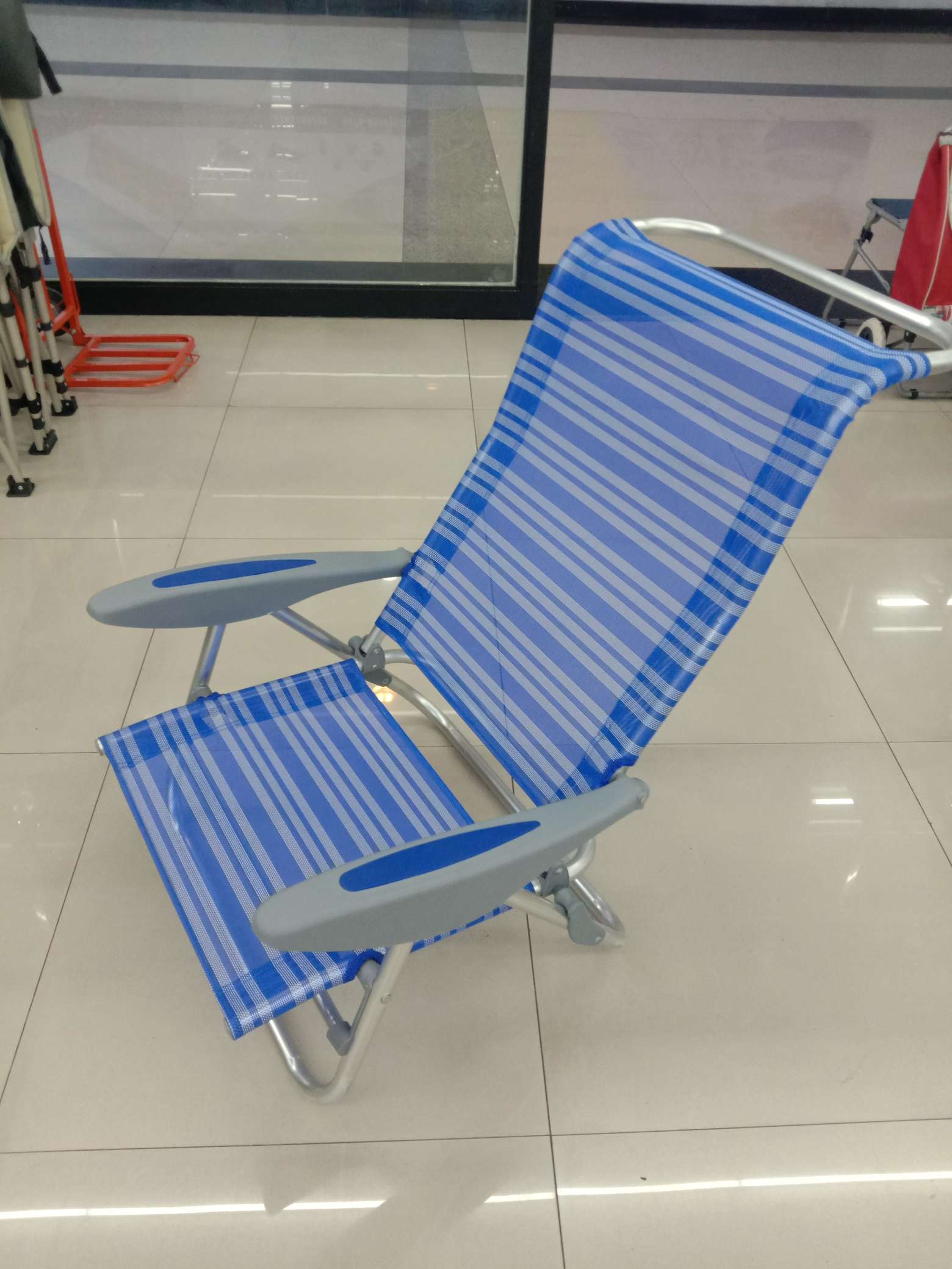 Aluminum tube folding chair, outdoor beach chair, leisure chair, lounge chair with adjustable armrests details Picture