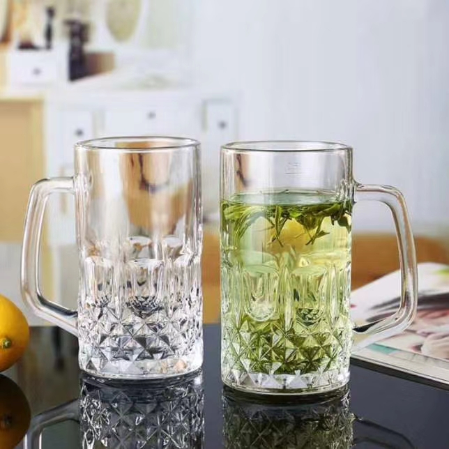 Tea cups, beer mugs, glass cups undefined