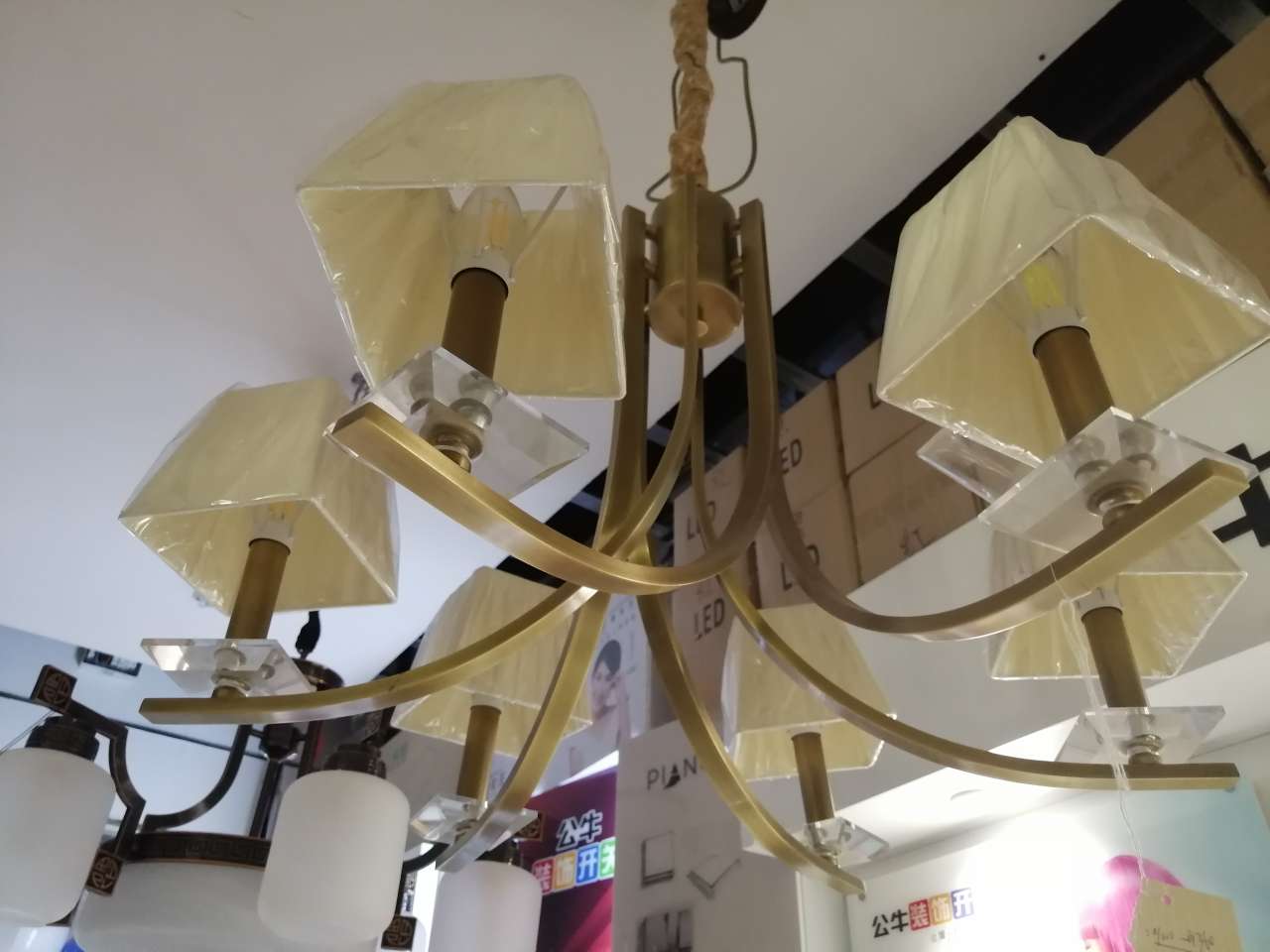 精选热销布艺复古吊灯91006-6