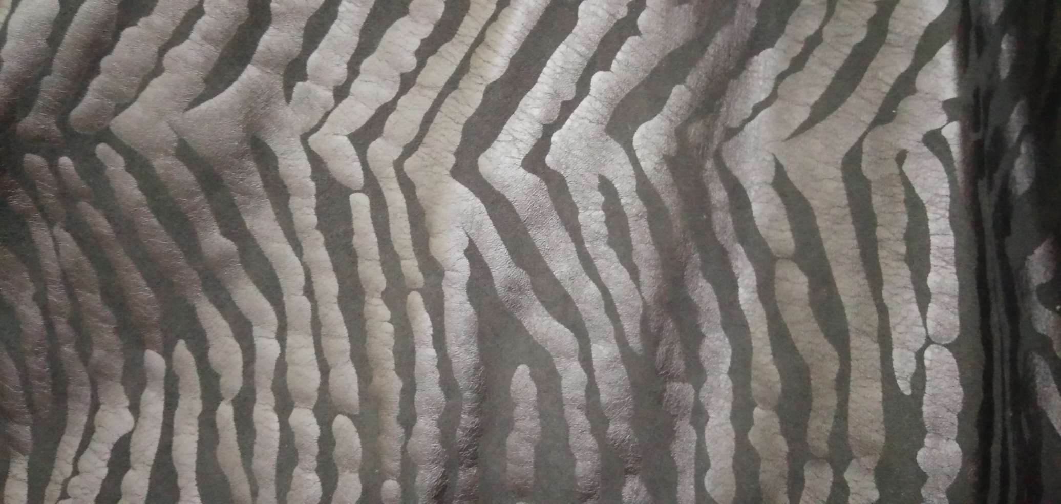 麂皮绒烫金枫叶纹，抱枕鞋材，饰品玩具，服装