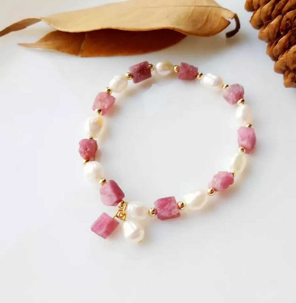 6-7mm small Baroque pearl bracelet, amethyst, lemon jade, pink tourmaline, ruby elastic bracelet, suitable for ladies or girls undefined