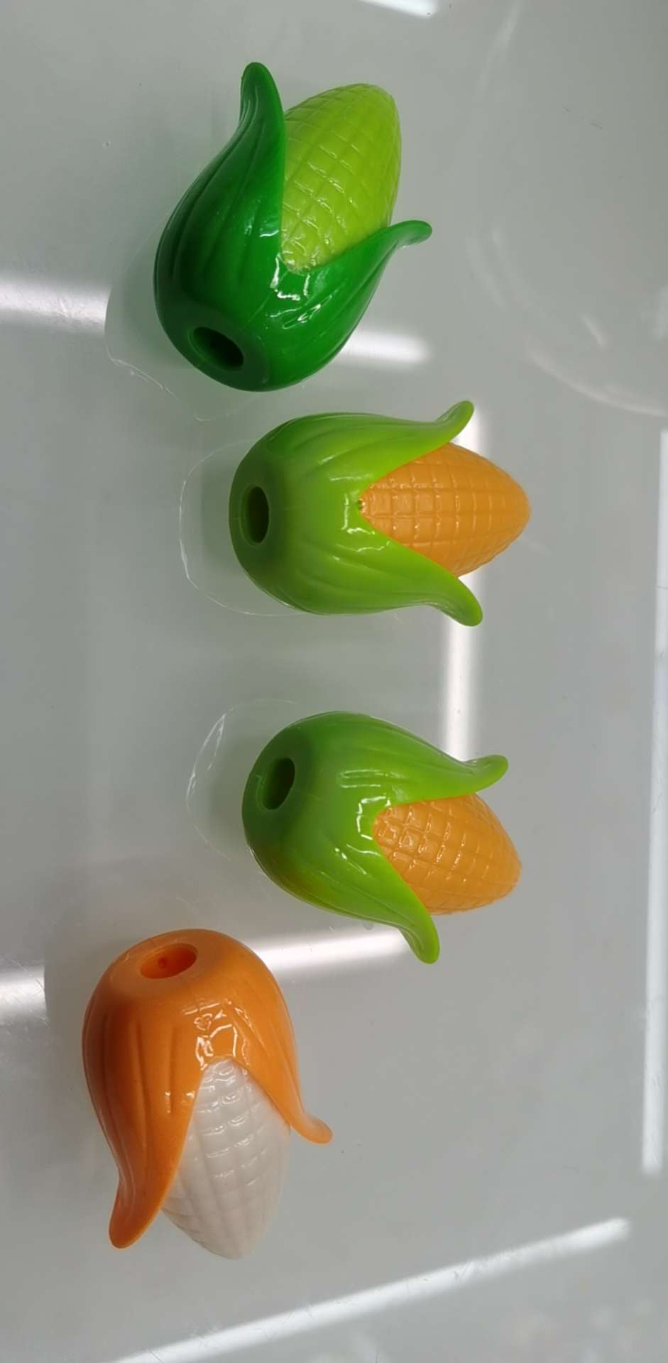 Creative single-hole pencil sharpener, cartoon pencil sharpener, gyroscope pencil sharpener, student stationery gift, color mix details Picture