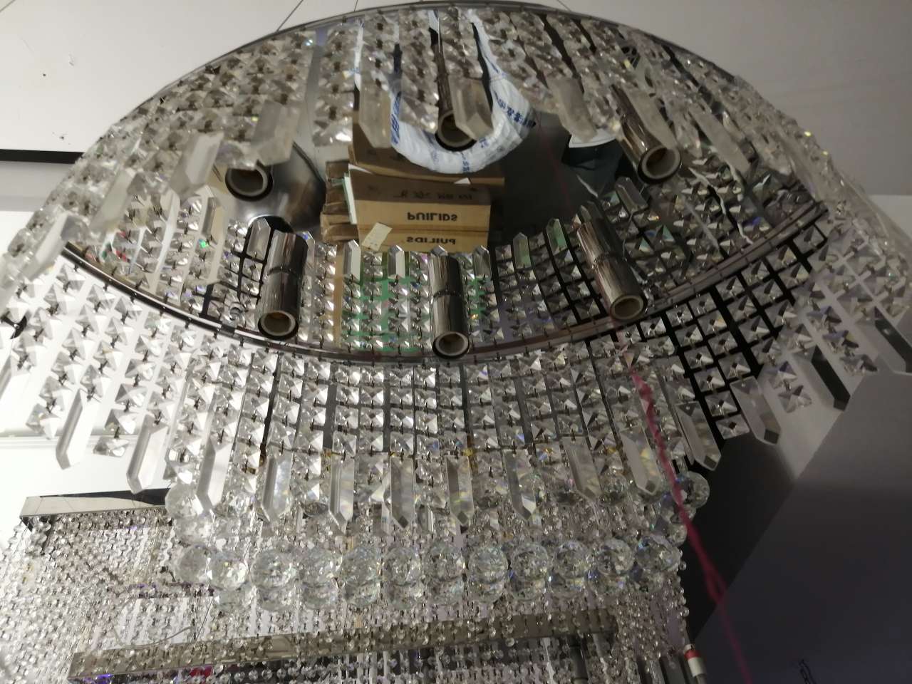 家用吊灯实物图