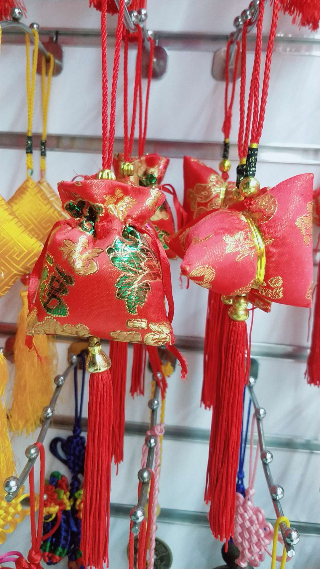 Brocade Dragon Boat Festival small sachets, Xiangxiang blessing bags, New Year and Spring Festival decorations, car interior pendants, factory direct sales details Picture