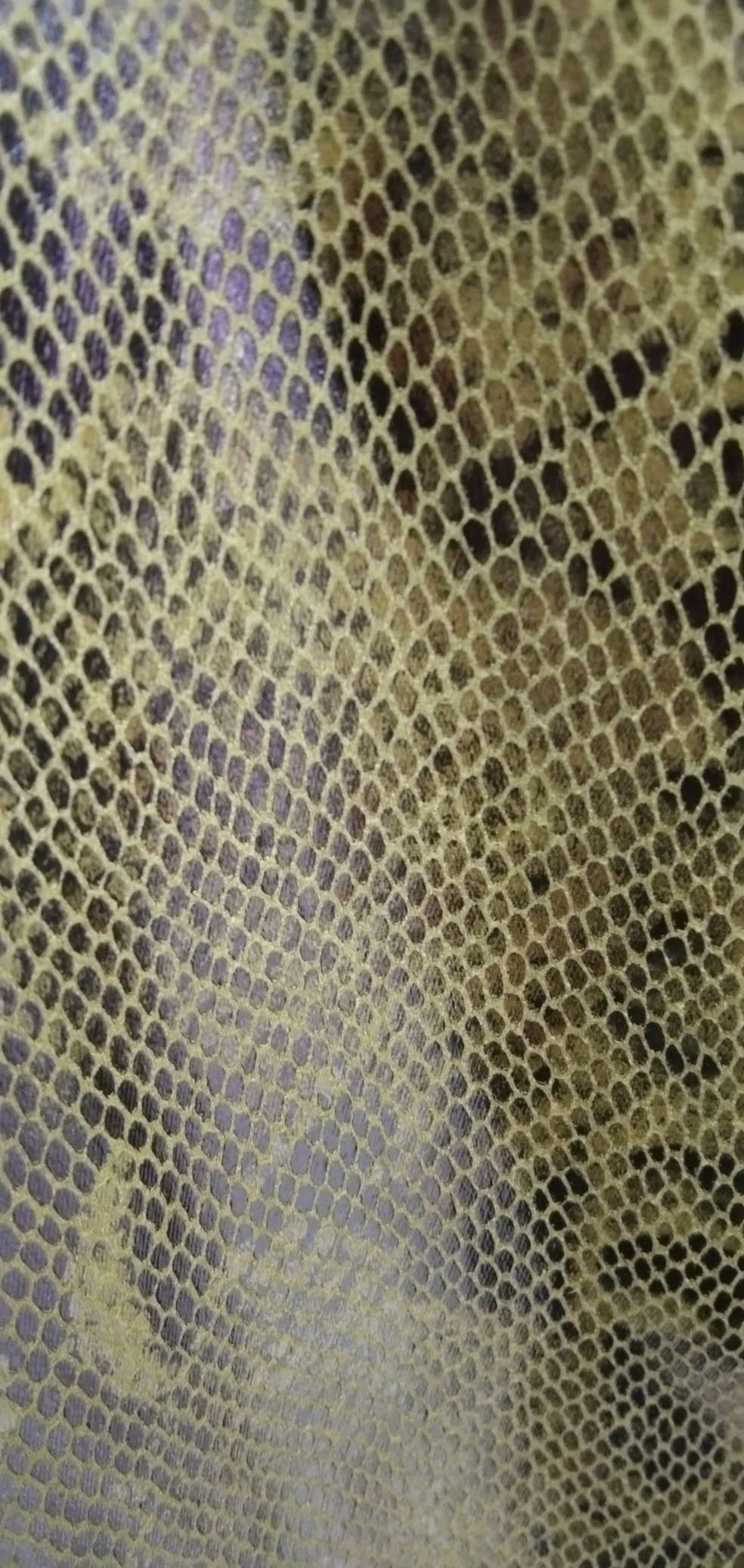 蛇纹麂皮绒，抱枕，饰品玩具产品图