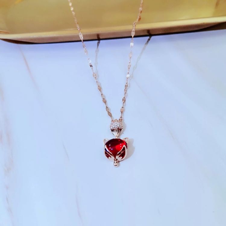Titanium Steel Necklace Fashion Network Red Collarbone Chain Fox Pendant Crystal Gem Necklace details Picture