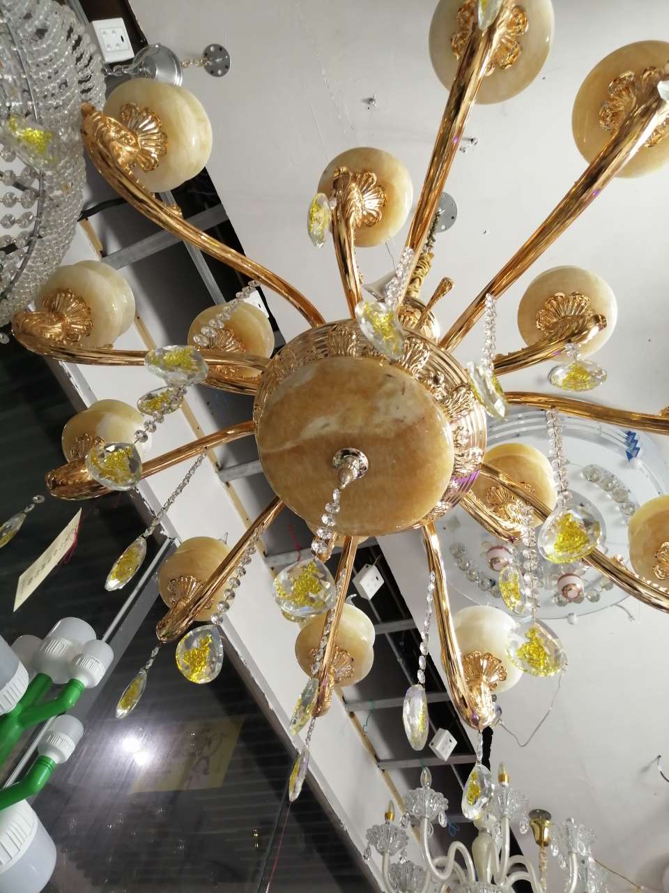 Zinc alloy and jade living room ceiling headlight 88174 Application Scenario