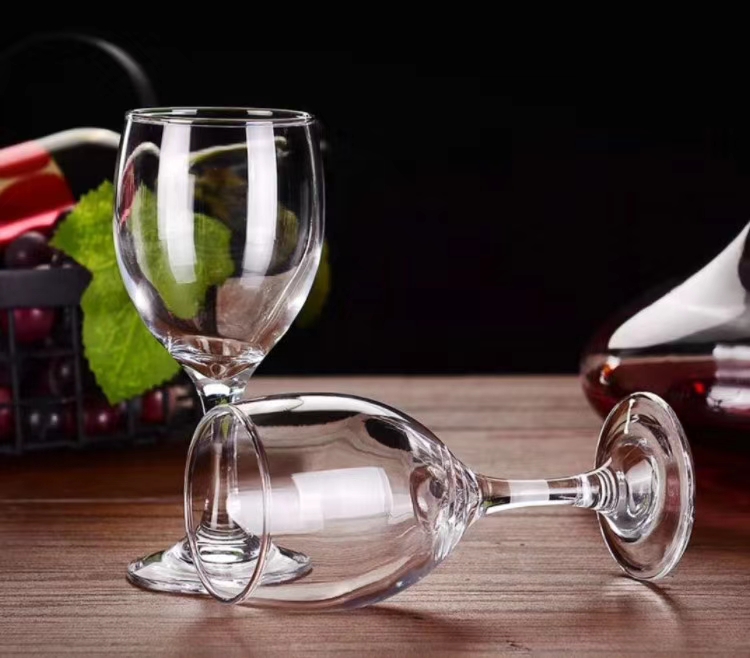 Red wine glass cup Specification image