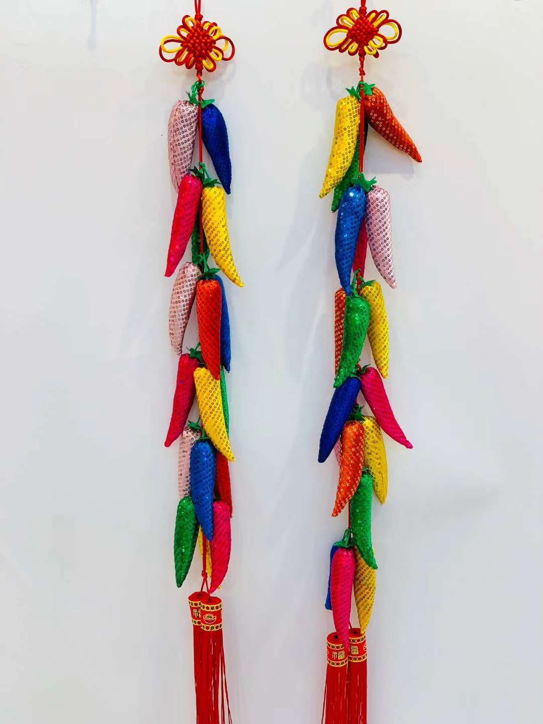 12-head sequined chili string pendant for home decoration, New Year and Spring Festival interior decoration, factory direct sales details Picture