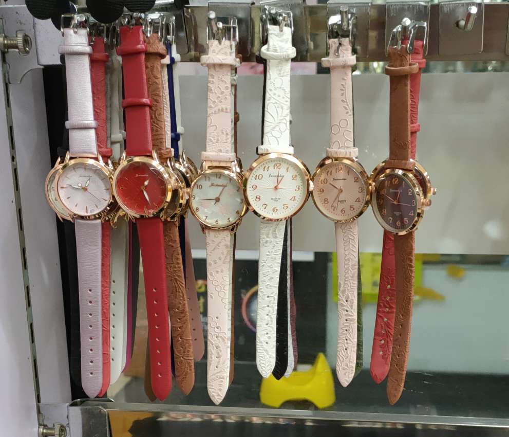Moda popular multicolor reloj rosa blanco rojo burst waterproof reloj de las niñas details Picture