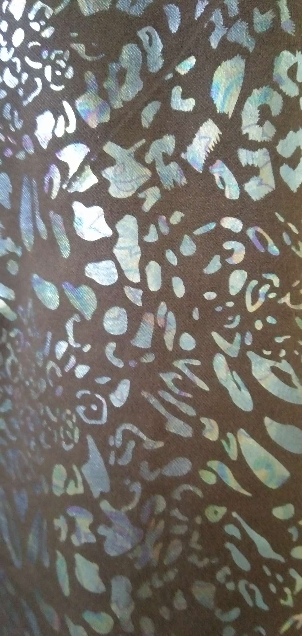 Suede velvet with seven-color leopard print, used for cushions, accessories, toys and clothing details Picture
