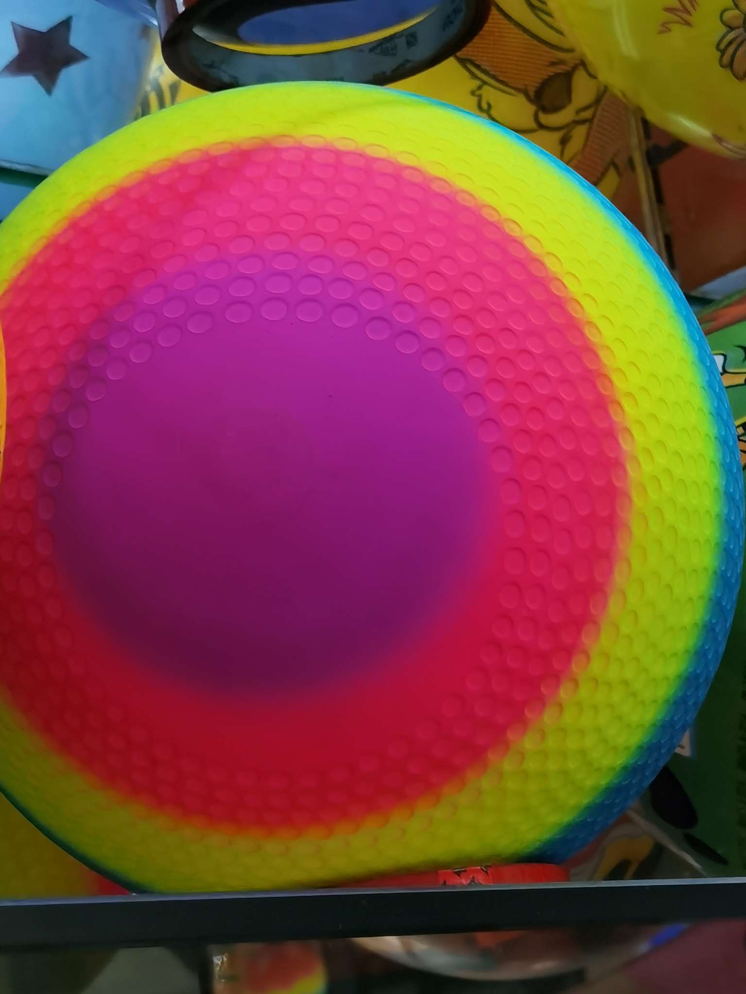 厂家直销9寸环保彩虹高尔夫面PVC球