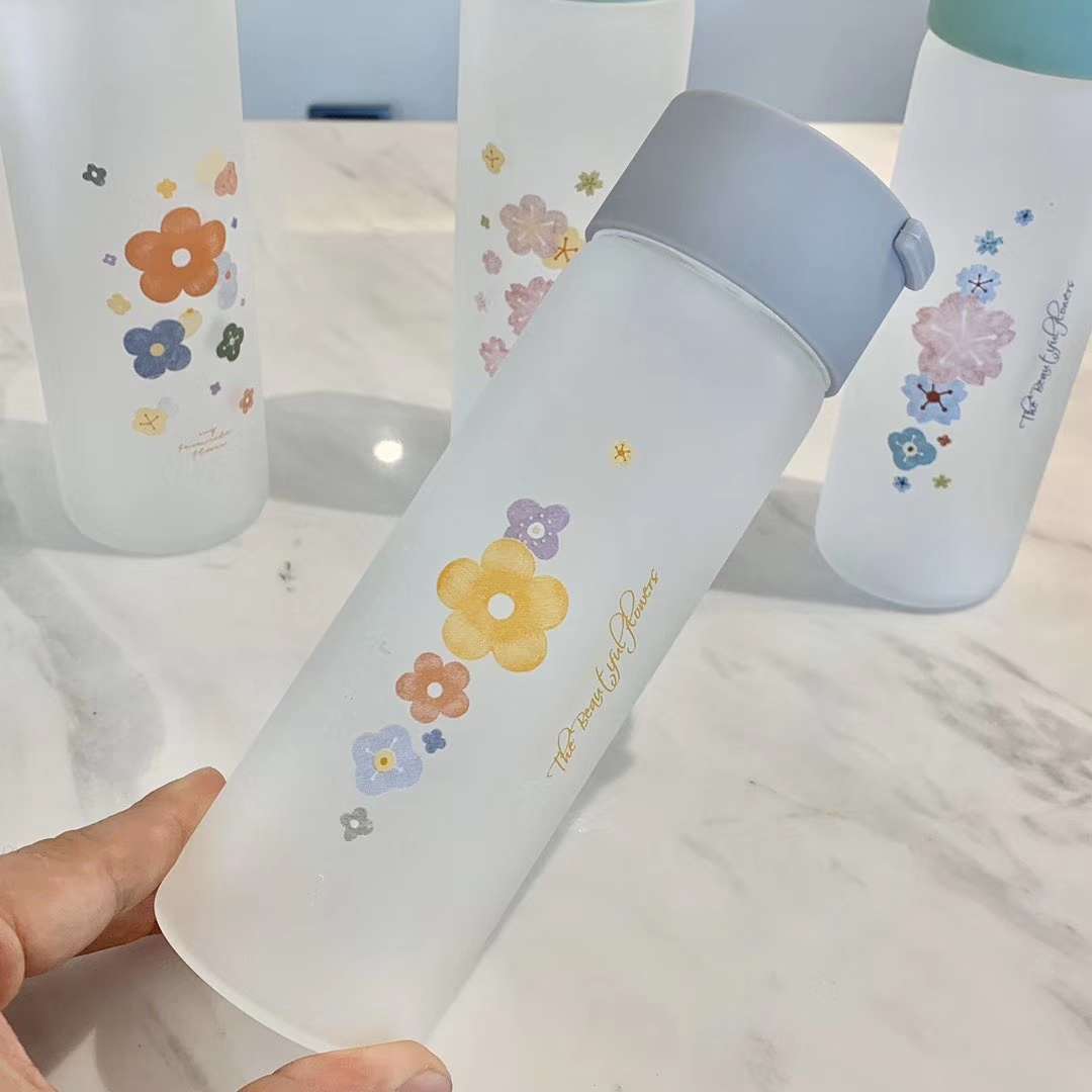 Ycbl-212 350Ml Frosted Hyuna Flower Glass With Ring Cap Heat-Resistant High Borosilicate Glass Application Scenario
