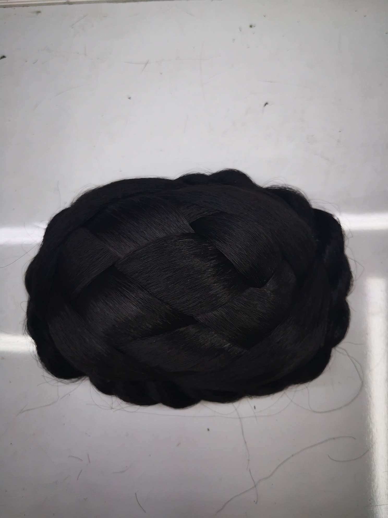 '045 model wig thumbnail
