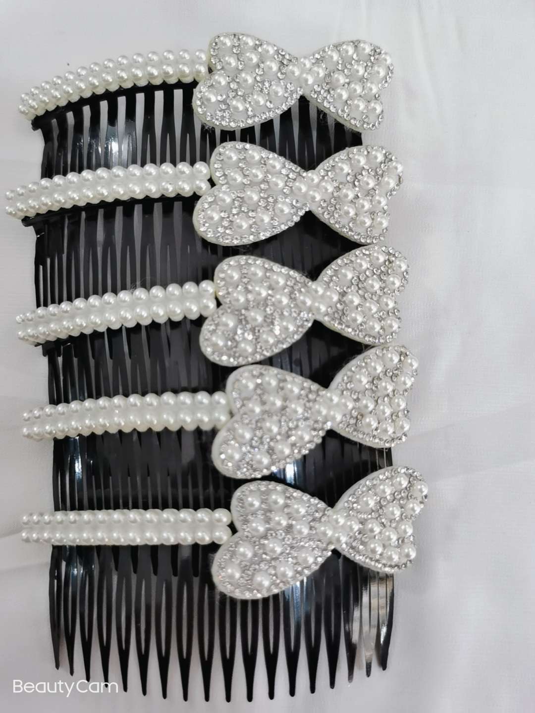 Pearl comb thumbnail