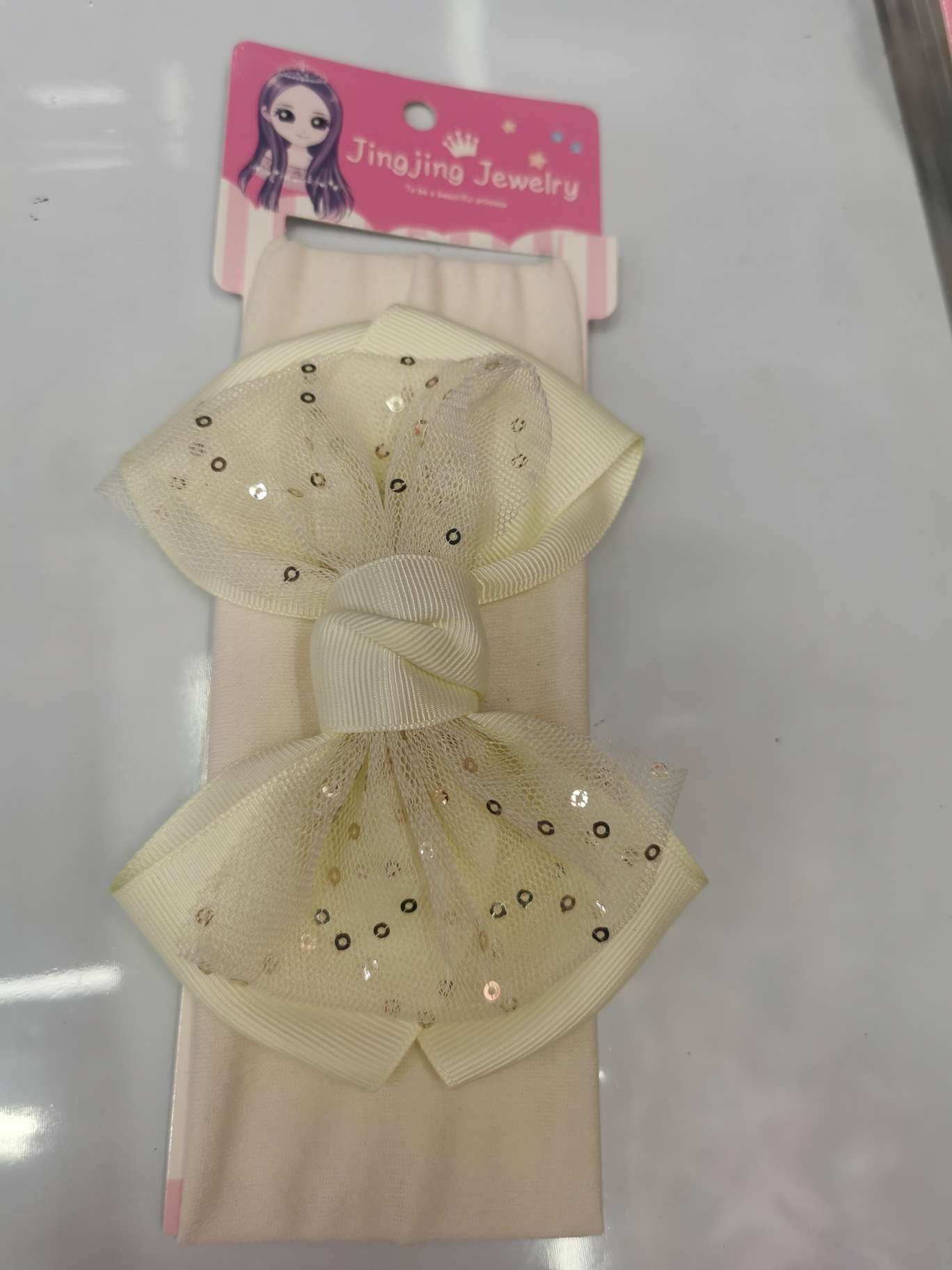 Embroidered sequined hair band Specification image