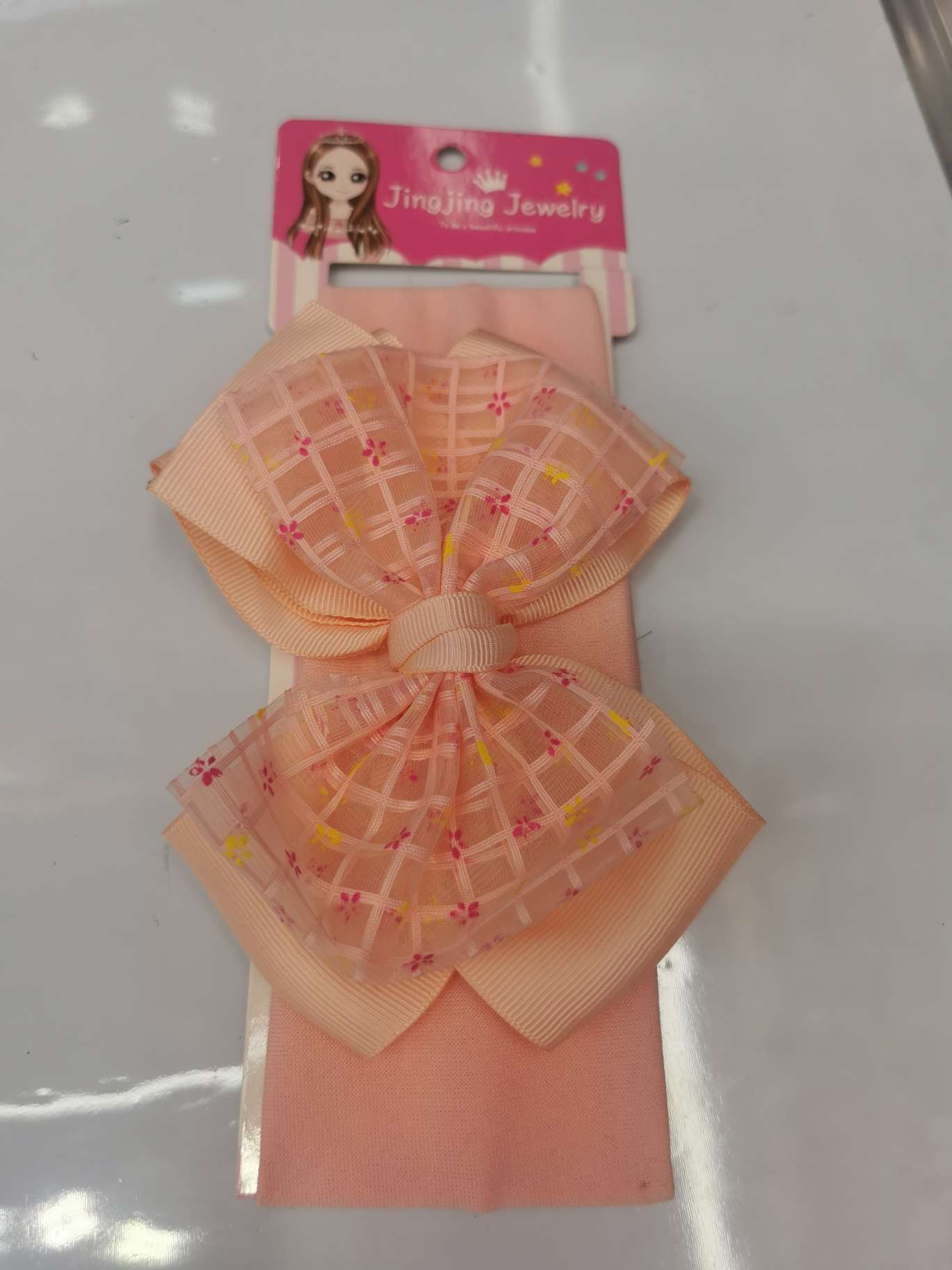 Checkered hair band