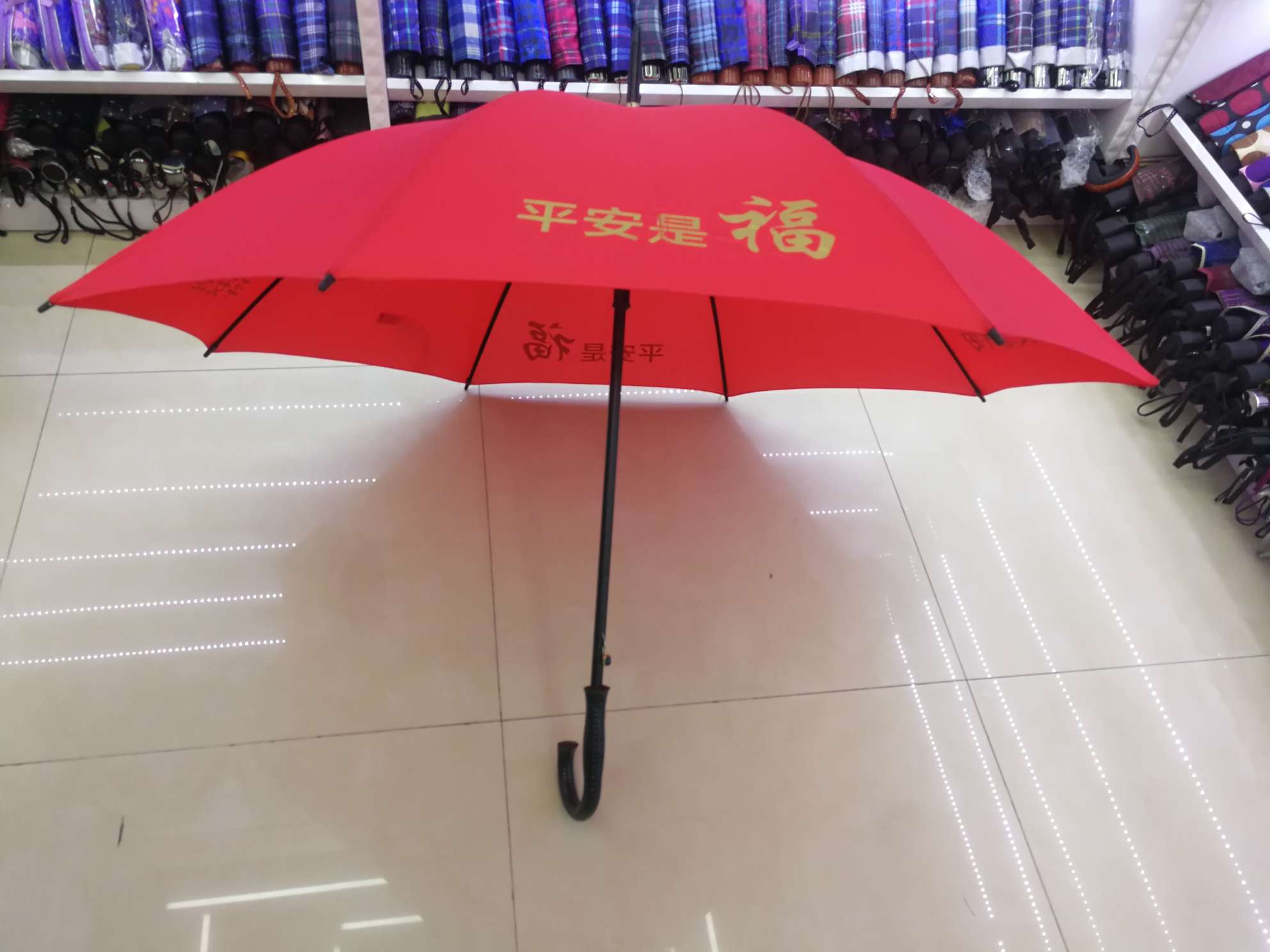 Customize all kinds of advertising umbrellas, sun umbrellas, golf umbrellas and folding umbrellas Application Scenario
