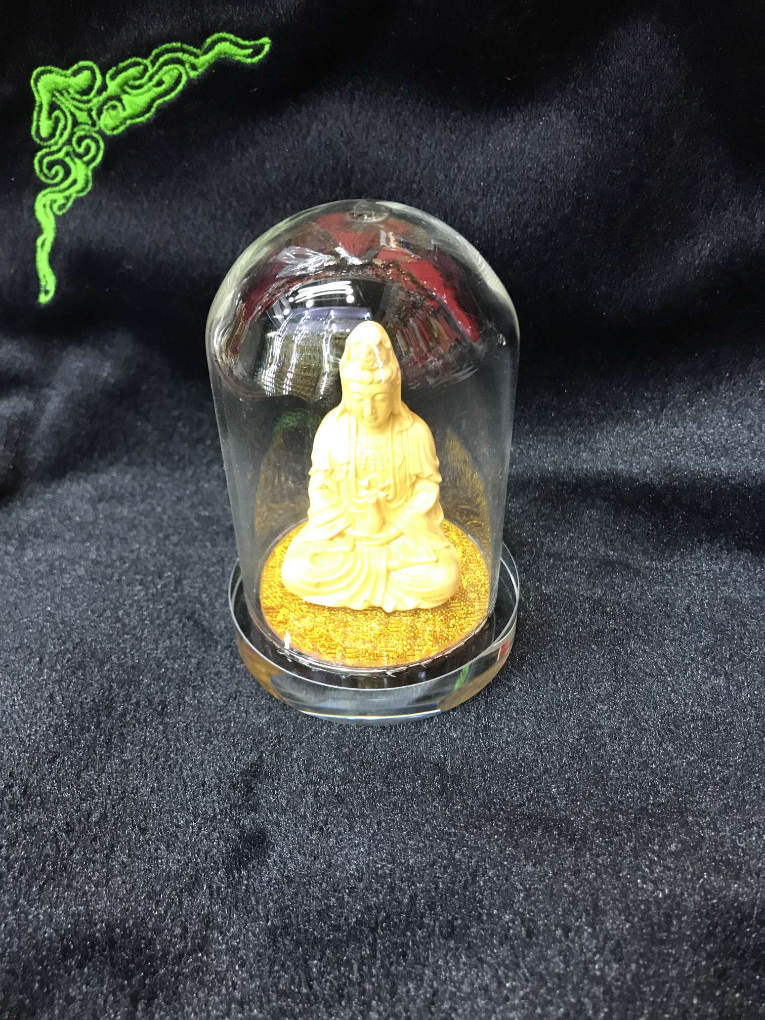 Glass cover Boxwood Guanyin series undefined