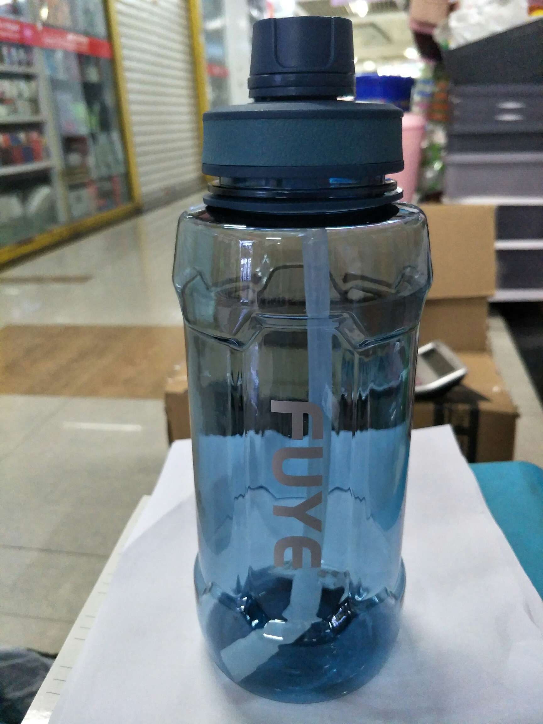大容量水杯水壶运动