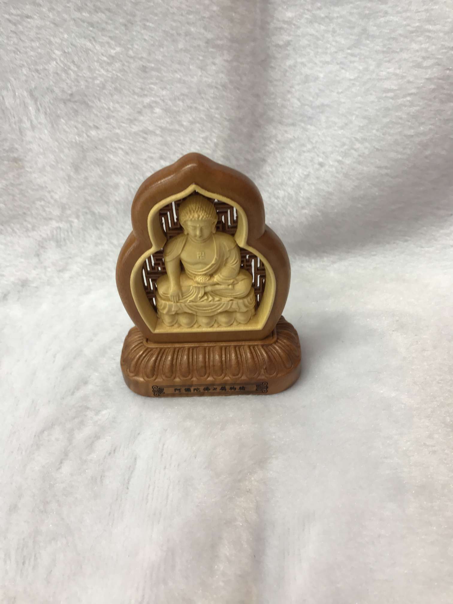 Two-color wooden car ornaments details Picture