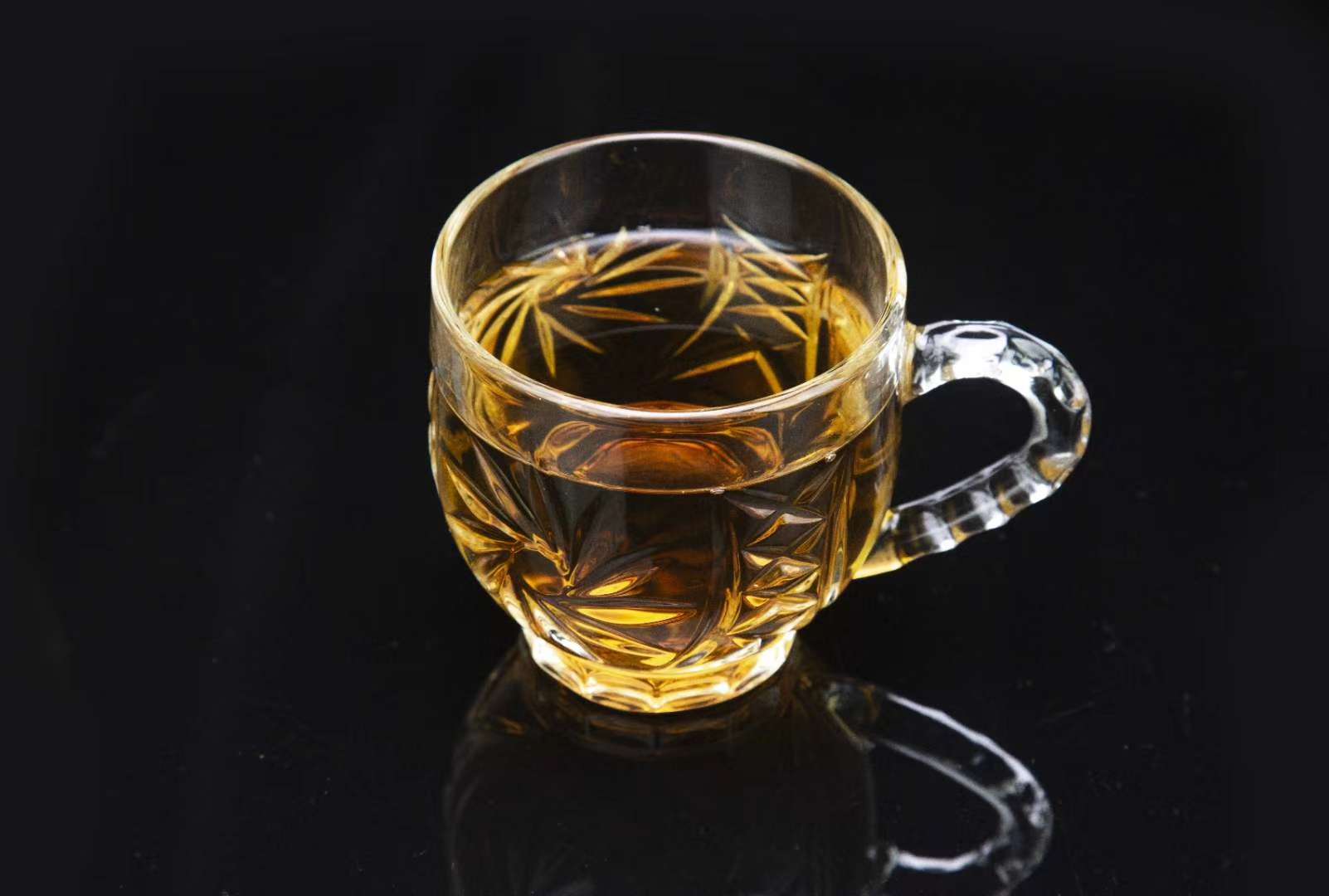 Coffee cup, small tea cup, glass cup details Picture