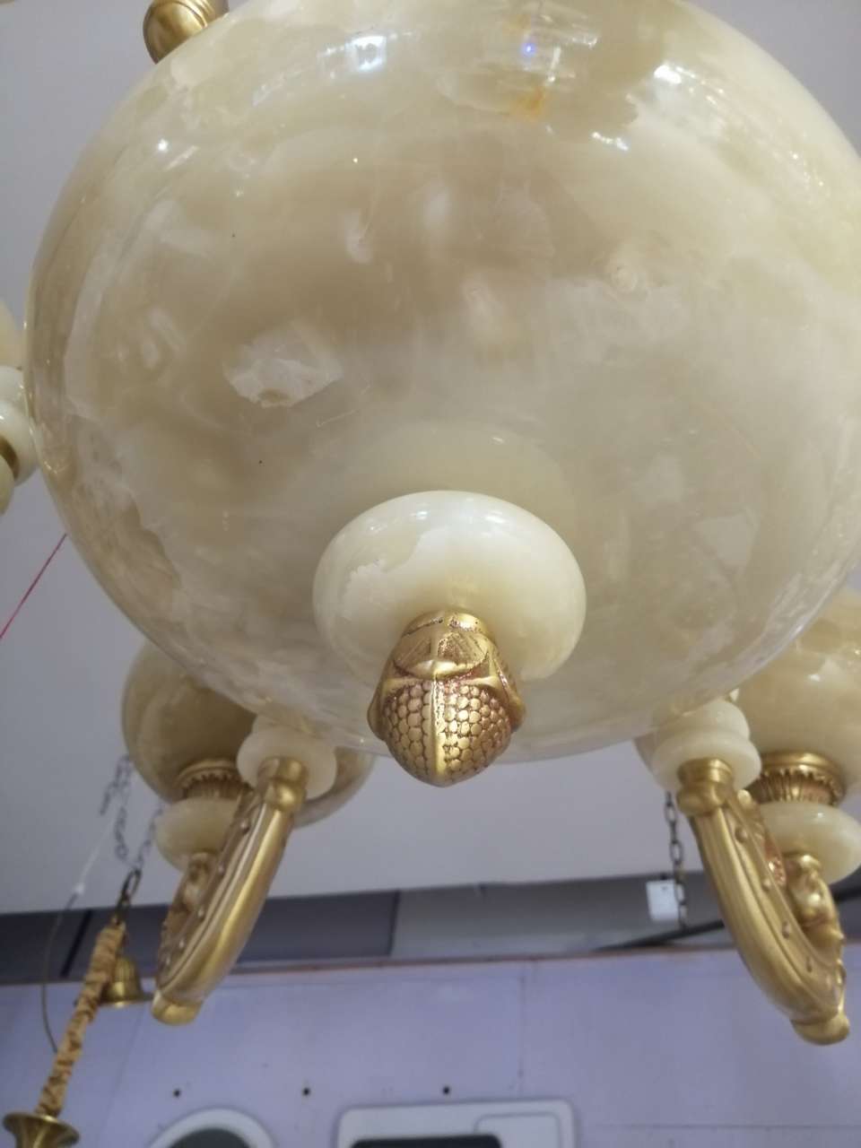 سقوف سحب ذهبية 8892 Specification image