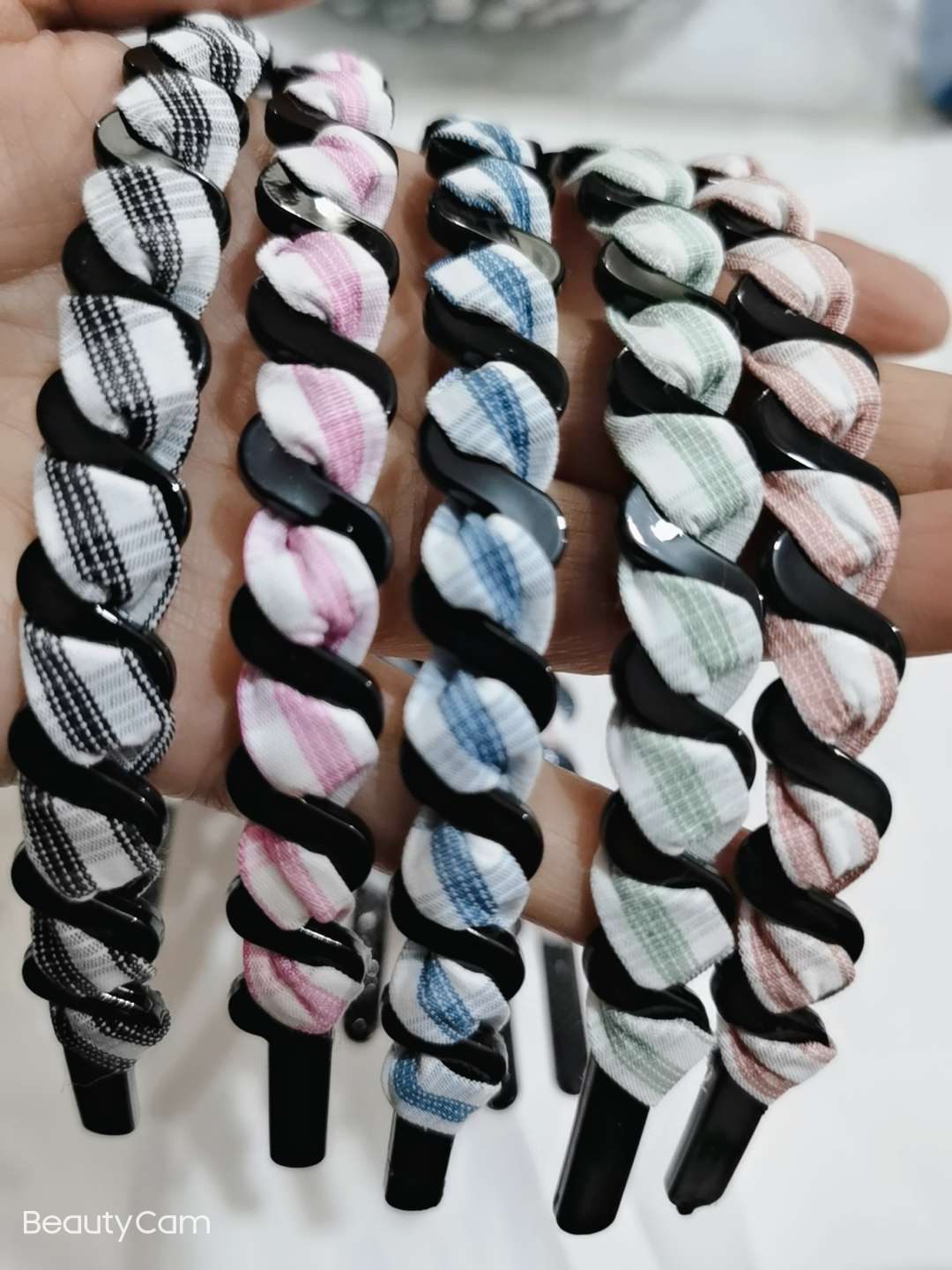 Gingham around cloth head dry dazzling colorful beauty super good look all want to super good to buy buy buy