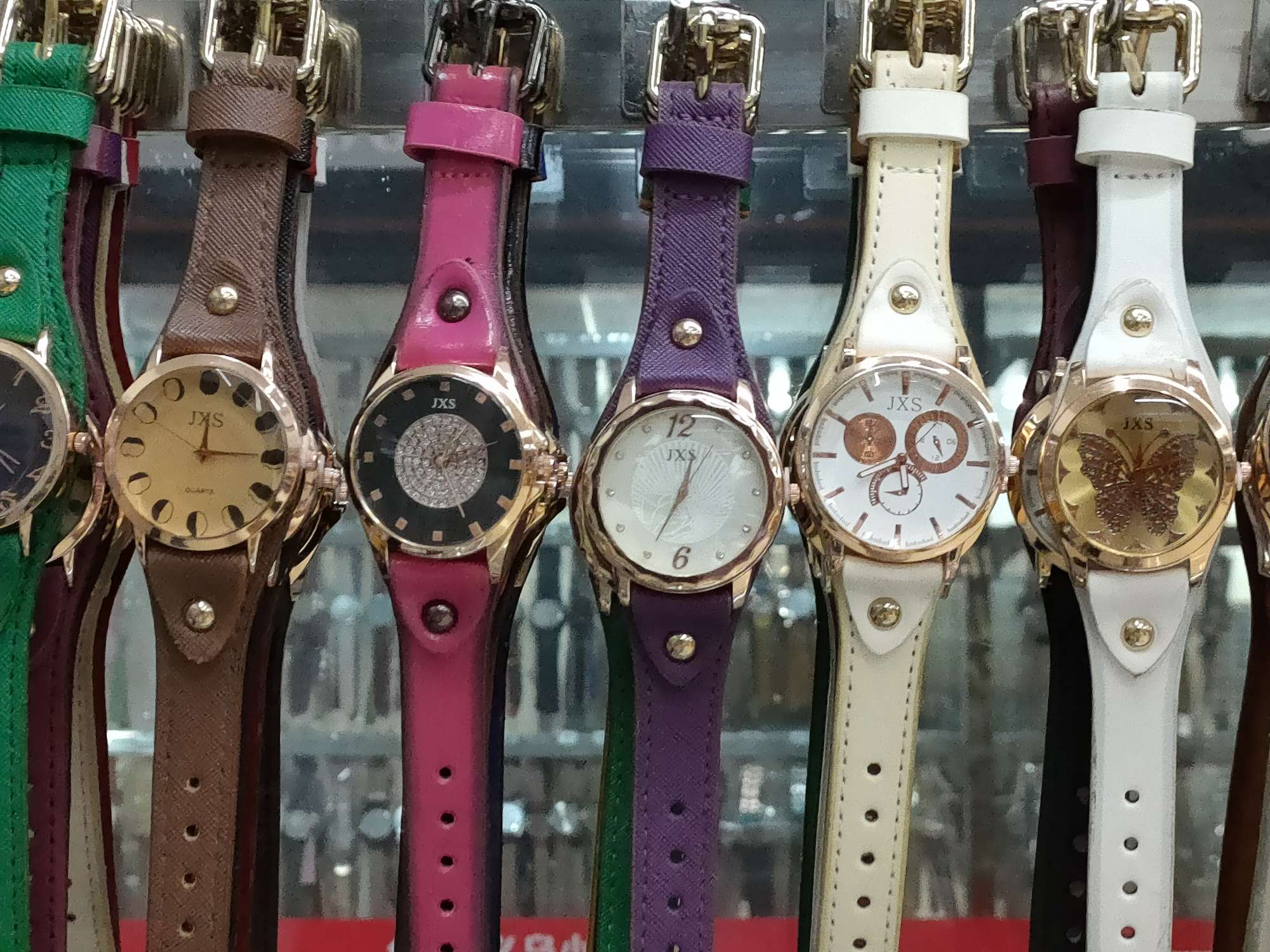 Reloj elegante impermeable para hombres con disco de zonzi rojo y púrpura multicolor
