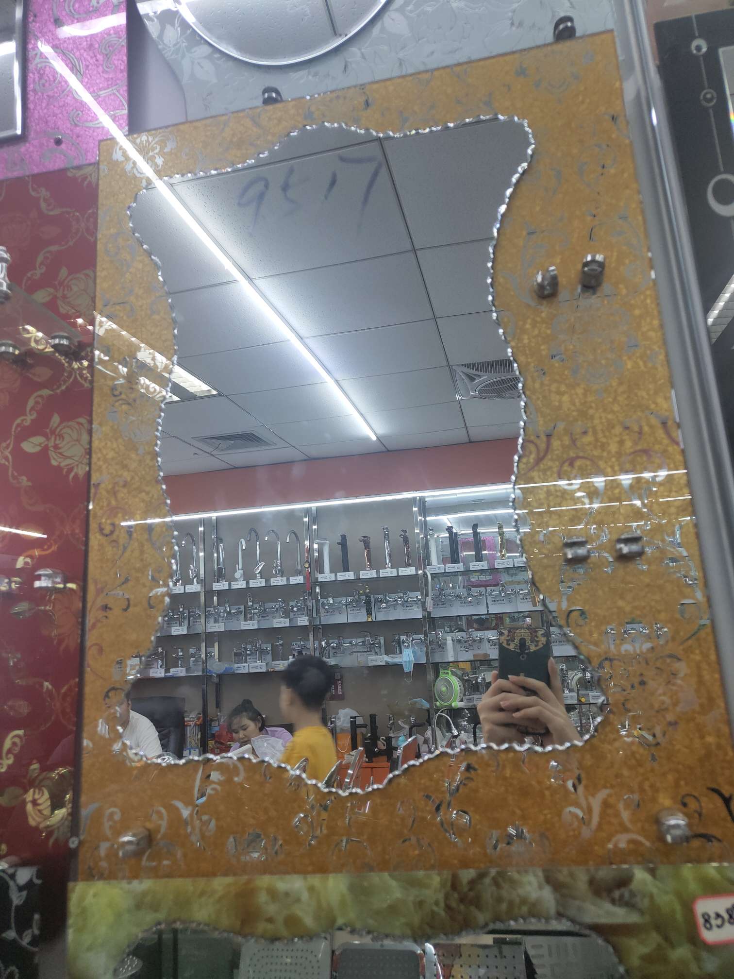 Hardware bathroom mirror hanging decoration bath mirror pic 1