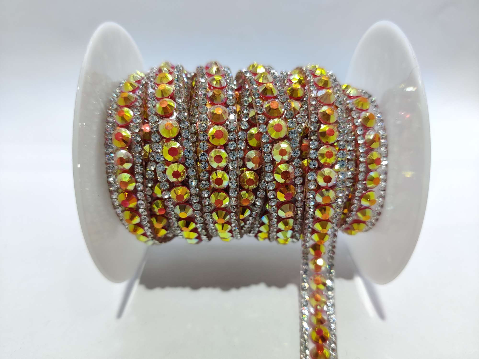 Rhinestone glass crystal ironing resin red AB