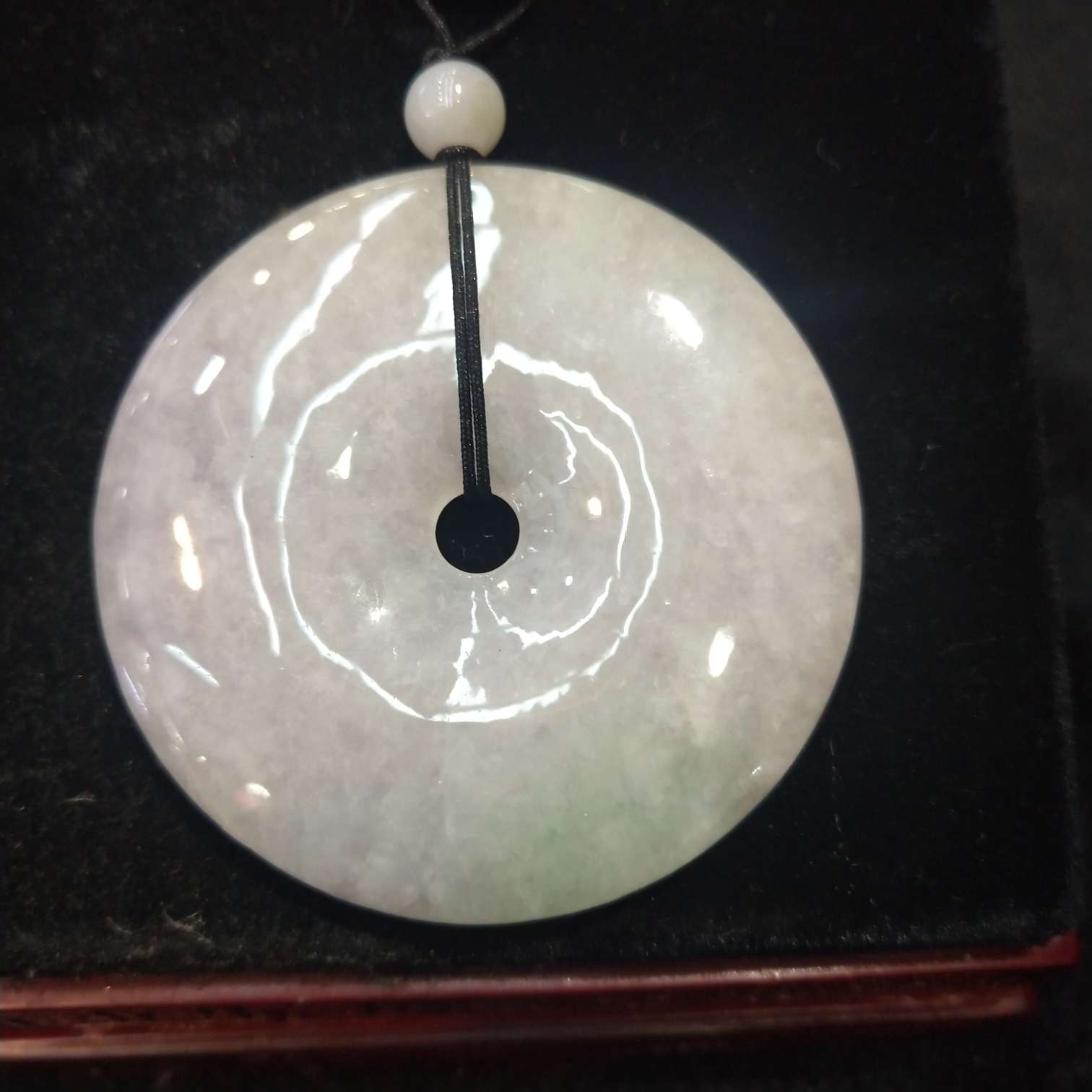 Ping 'an Kou Da, natural jadeite from Myanmar, High ice Violet Monkey Peach in Tengchong, Ruili, Yunnan, natural jadeite from Myanmar details Picture