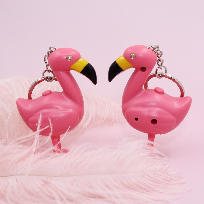 火烈鸟led发声钥匙扣白底实物图