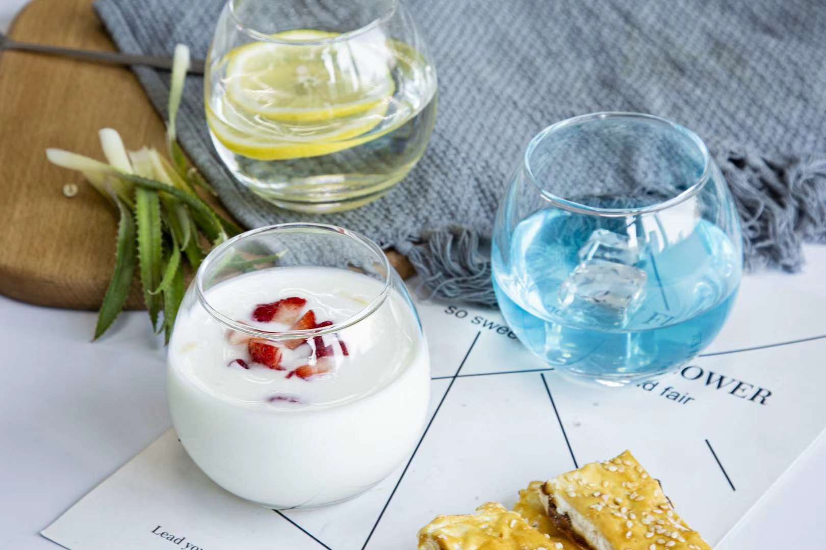 Glass water cup, household heat-resistant juice cup