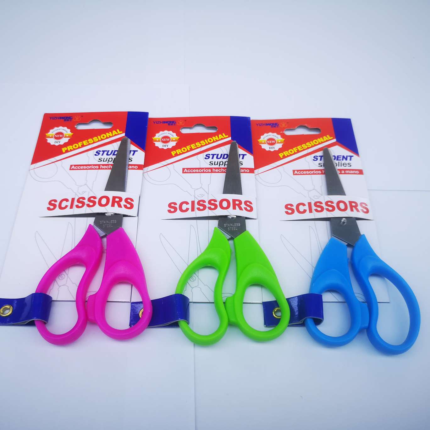 Yizhi King 7010-D Nail Card Scissors, 24 pieces per box, each box mixed in color, product size 13.5*6