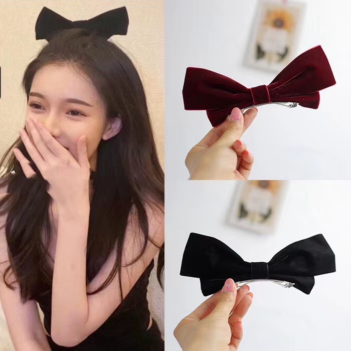 Three - dimensional bow tie thumbnail