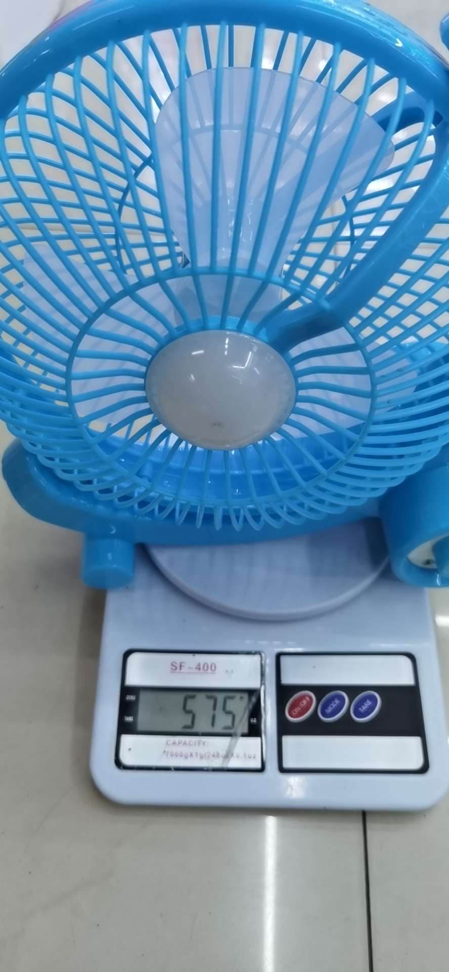 Direct sales from the manufacturer of plug-in desk lamp fans, desktop fans, and household electric fans Application Scenario