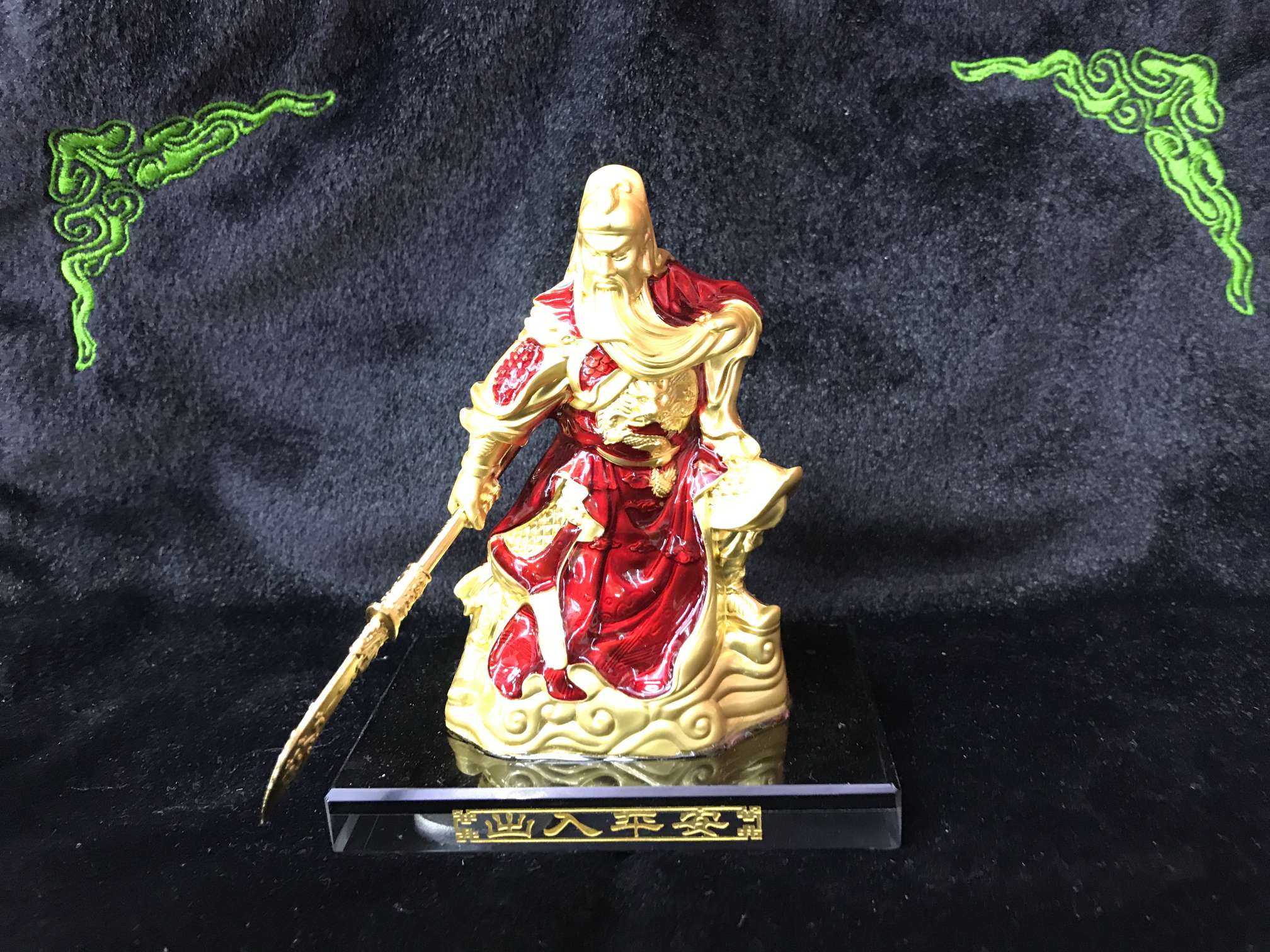 金属工艺品实物图