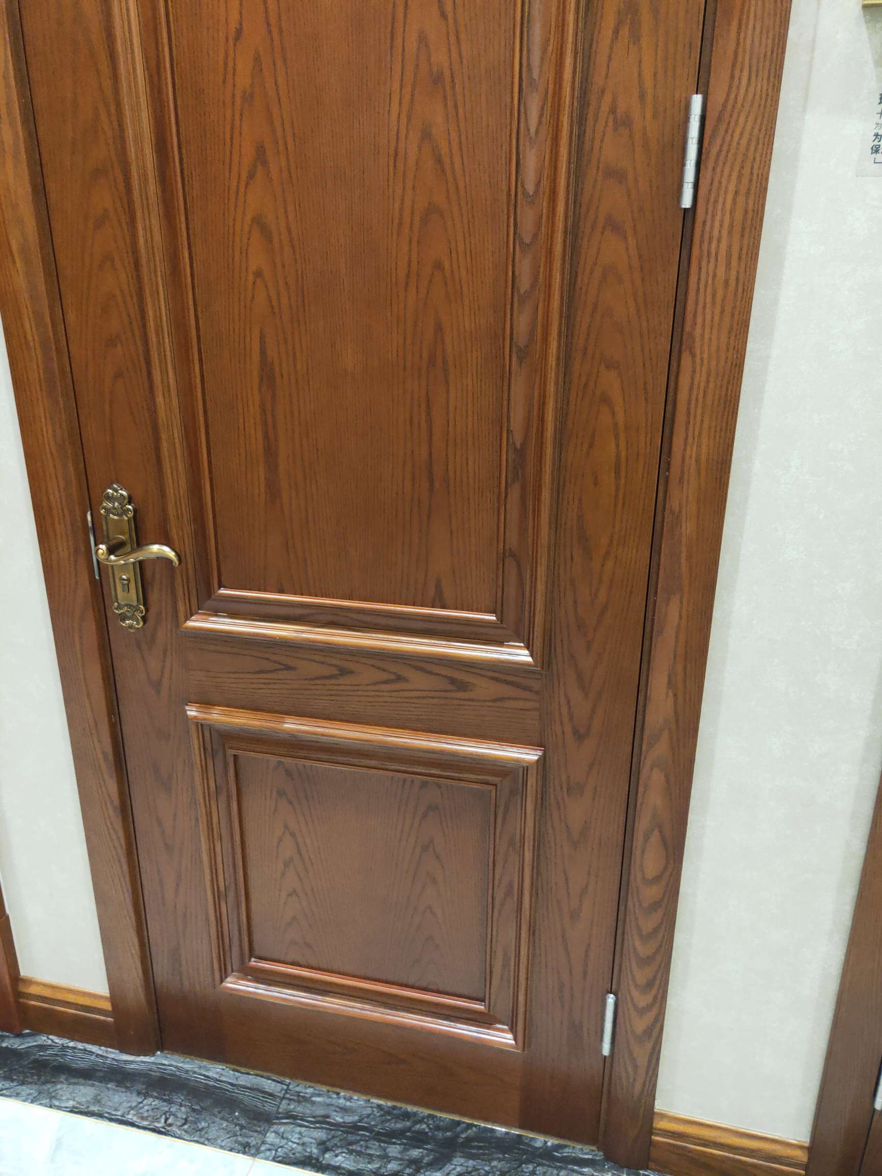 The door is suitable for new Chinese style, brawl style and American style