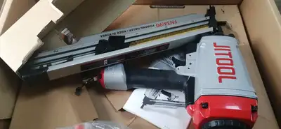 34/90 Shot Nail Riveting Gun