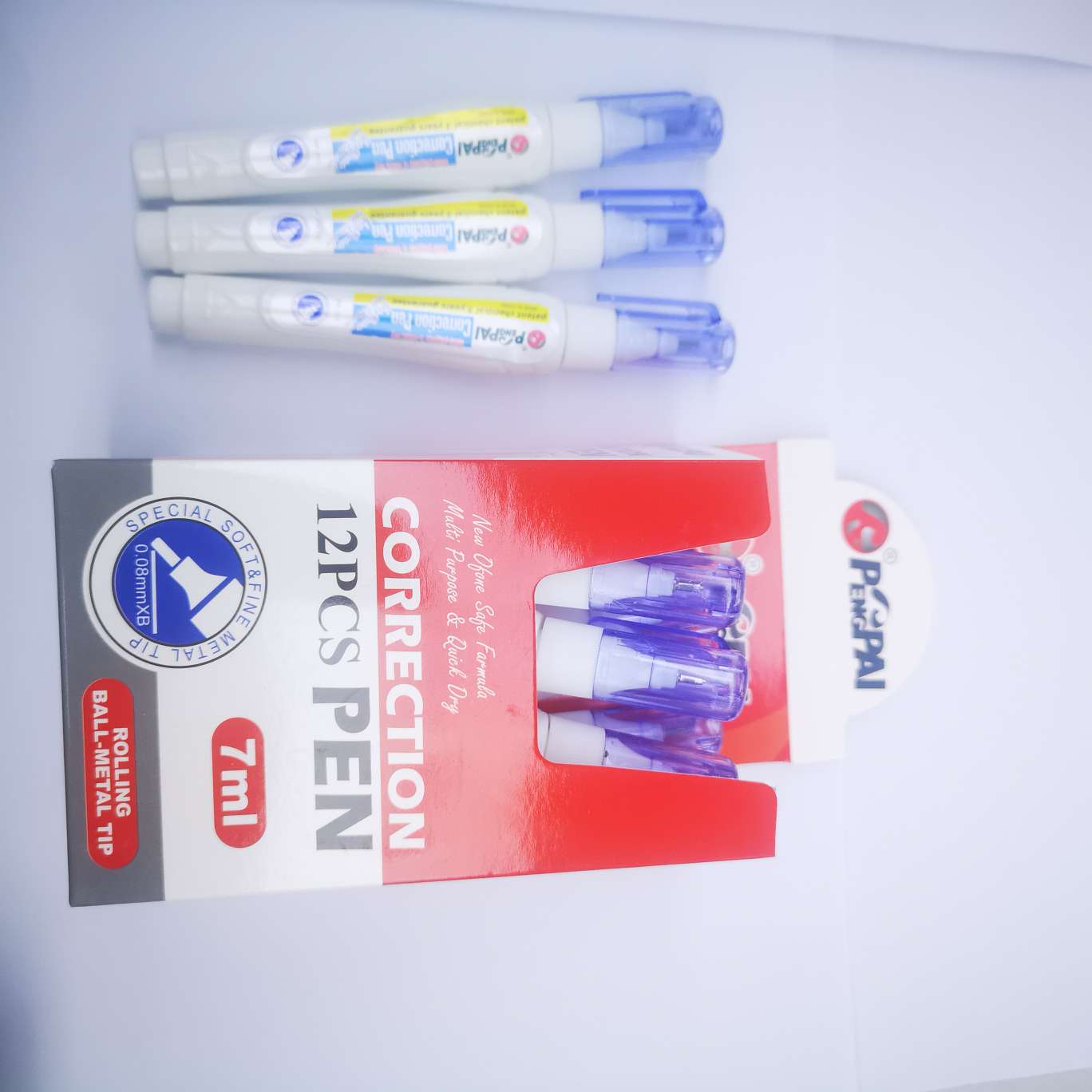 PP-111修正液，7ml，12个一盒，钢头，出水更流畅，覆盖率好，书写平整。