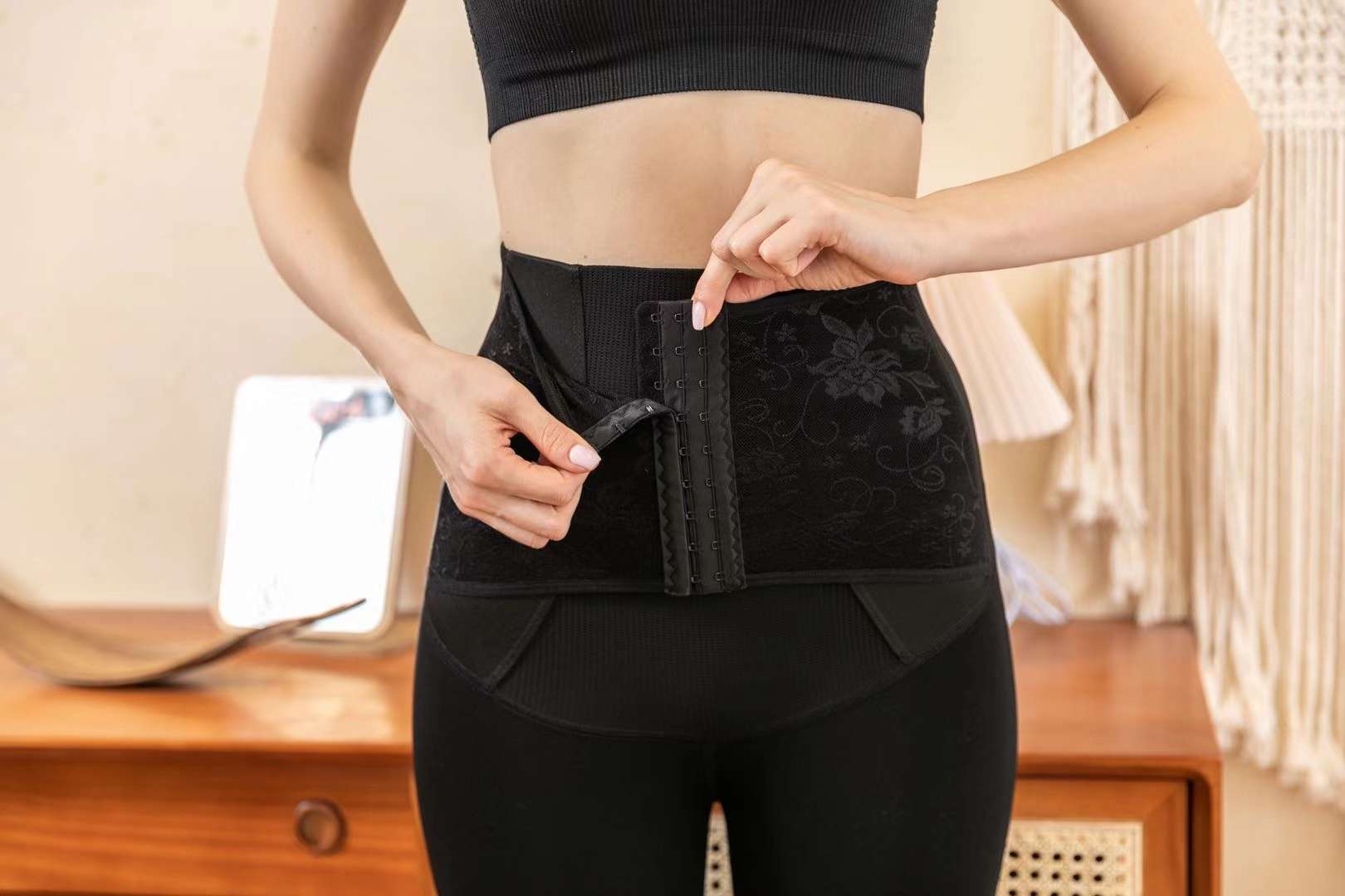 塑身蕾丝排扣一体裤黑色产品图