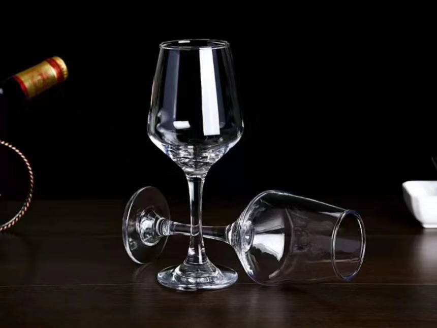 Red wine glass cup Item Picture